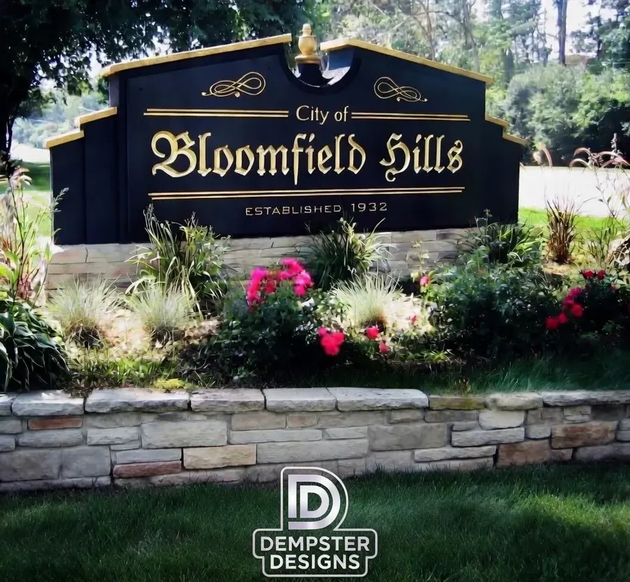 City of Bloomfield Hills entrance sign with flowers